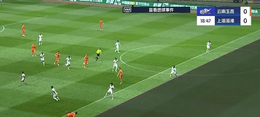 包含赛后CBA常规赛焦点战，上海海港迎来里程碑，球迷炸锅，细节决定成败的词条-实时比分